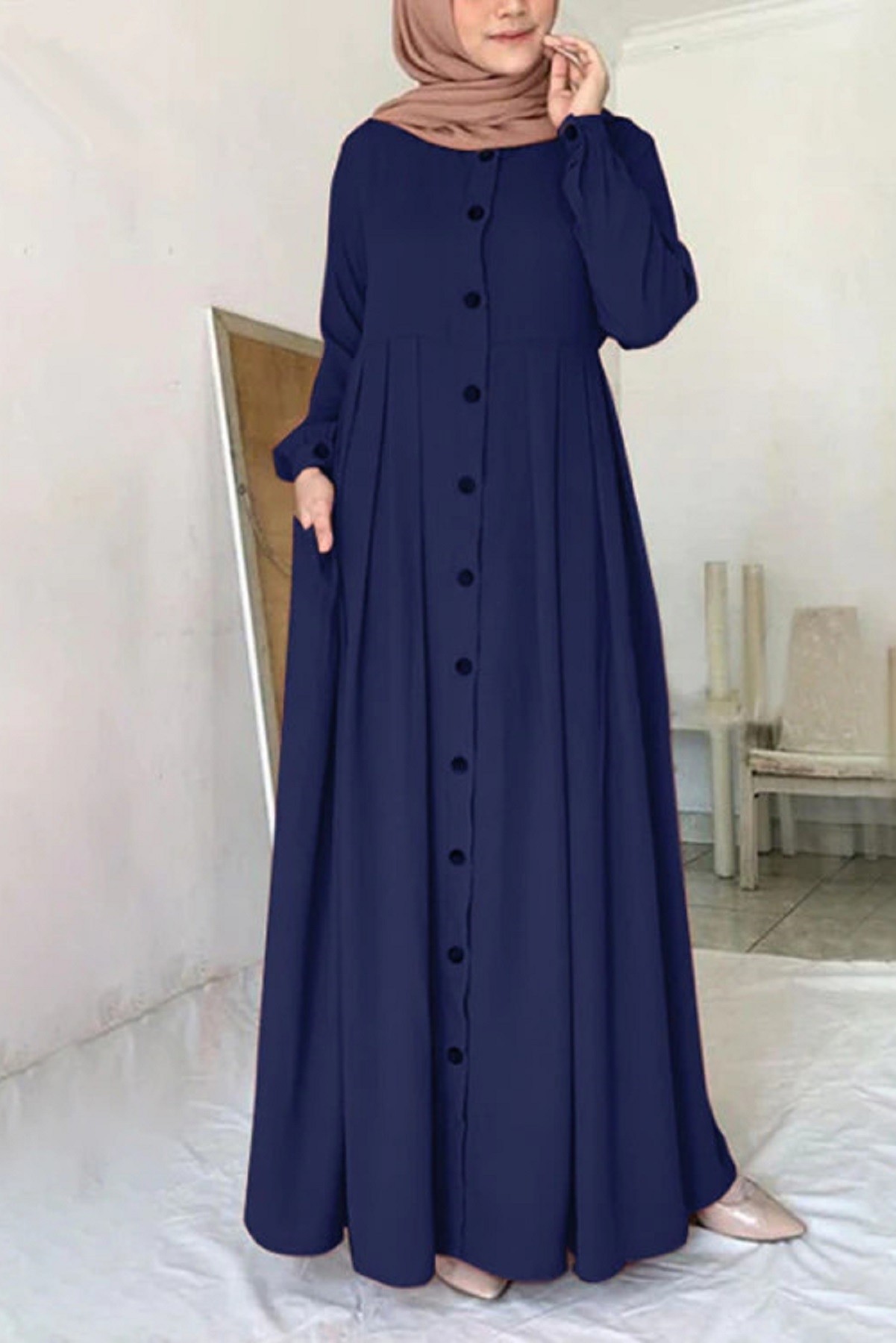 Buttoned Abaya – Khimar Online